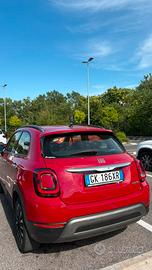 Fiat 500 x hybrid 1.5 red