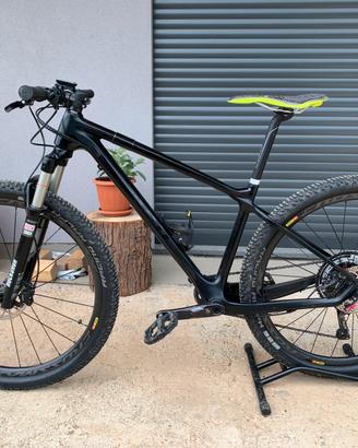 Giant XTC Advance 27,5" in carbonio