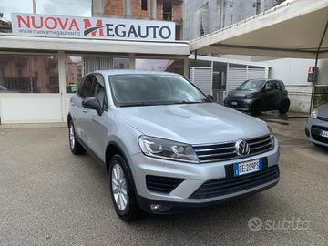 VOLKSWAGEN Touareg 3.0 TDI 204 CV tiptronic Blue