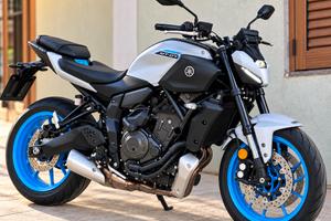Yamaha MT-07 Y-AMT 2026 – 2200 km – Pari al nuovo