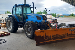 Landini Legend con lama da neve 105 cavalli