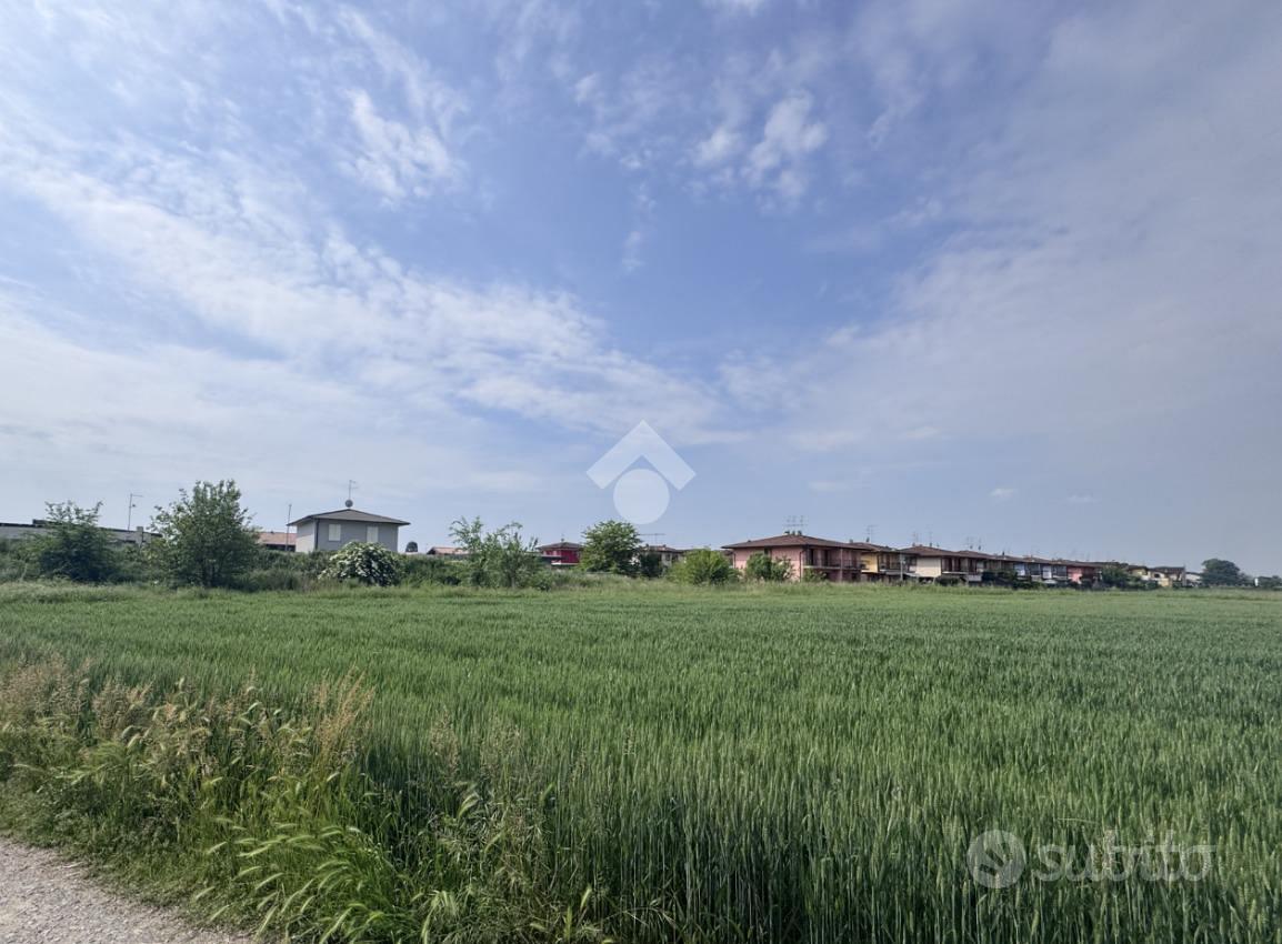 TER. RESIDENZIALE A SONCINO - Vista 5