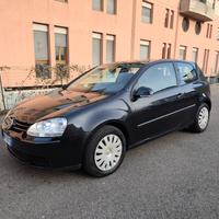 Volkswagen Golf 5 1.6 Benz 1 proprietario