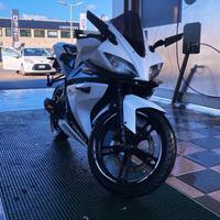 R125 YAMAHA 2012