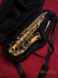 Sax contralto Nuova + Custodia rigida