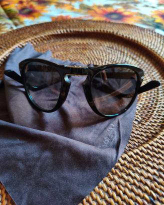 Persol