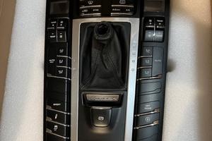 Ricambi porsche macan