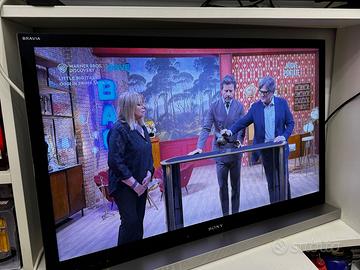 Sony KDL-40NX720 + Sound Bar SU- B401S