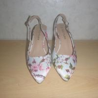 Scarpe Decollette Fiorate TG 38