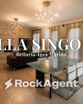 Villa di 400 m² con più di 5 locali e box auto a B