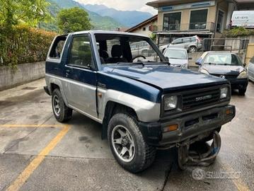 Ricambi Daihatsu Feroza 1993 3 porte colori vari