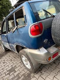 Nissan Terrano 2 Ricambi 