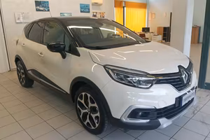 RENAULT Captur dCi 8V 90 CV EDC Sport Edition2