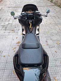 Scooter Tmax