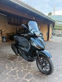 Piaggio beverly 400 s hpe