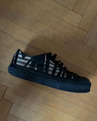 scarpe burberry