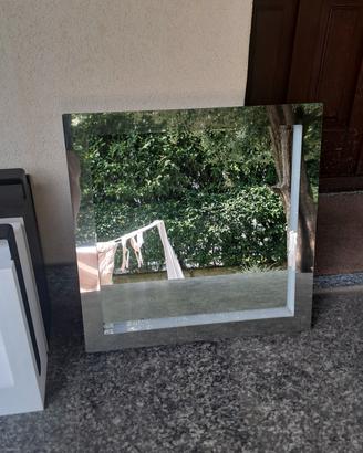 specchio 66 per 66 con luce