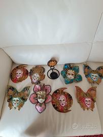 maschere di Venezia e un porta candela 