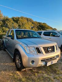 Nissan Navara 2.5 dCi 190CV 4 porte Double Cab XE