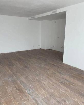 Appartamento di 72 m² con 2 locali a Romano di Lom