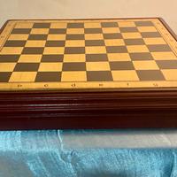 Set di scacchi in legno