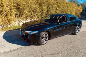 alfa romeo giulia tech edition