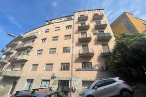 4 LOCALI A BENEVENTO