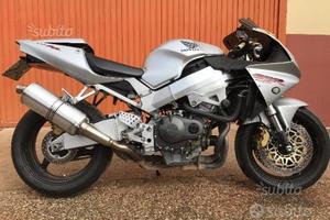 Honda CBR 929 RR Fireblade SC44 ricambi 2000 2001