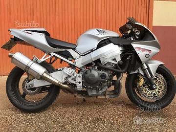 Honda CBR 929 RR Fireblade SC44 ricambi 2000 2001