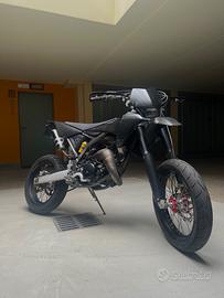 Fantic Motard 50