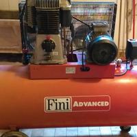COMPRESSORE USATO MARCA FINI 300LITRI 14 ATMOSFERE
