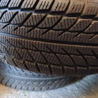 Gomme invernali 175/70/13 con cerchi