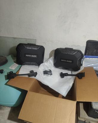 Coppia Valigie Laterali Moto Guzzi