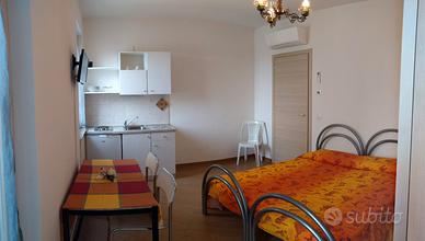 MONOLOCALE a 8 Km dal Lago di Garda