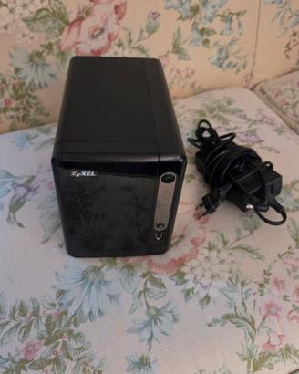 NAS Zyxel NSA320s