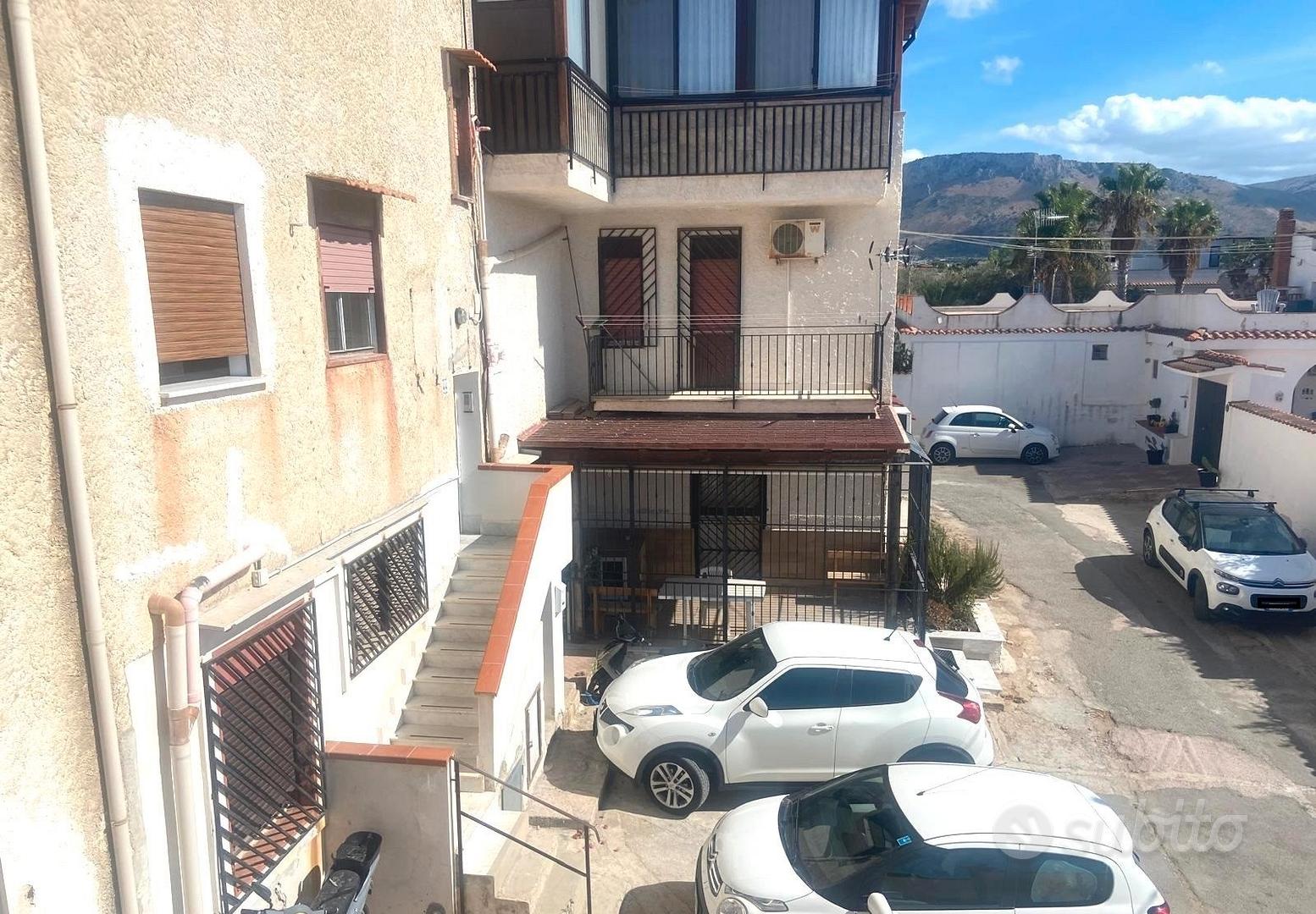 Apartment in Palermo, Quartiere Matteotti, VIII Circoscrizione - Vista 2