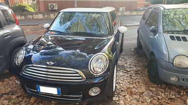 Mini Cooper D R56 - 2007