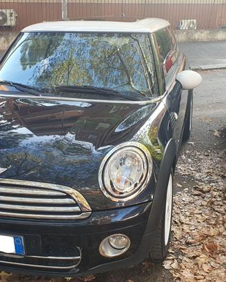 Mini Cooper D R56 - 2007