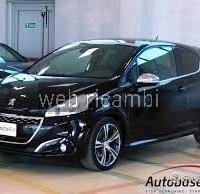 Peugeot 208 musata frontale