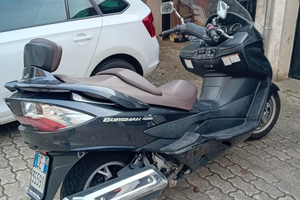 Scooter suzuki burgman