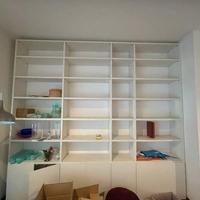 Libreria bianca mensole + 6 sportelli