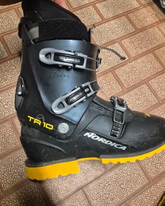 scarponi sci alpino nordica
