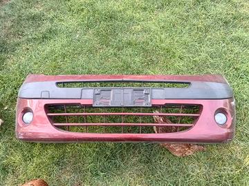 Paraurti anteriore e mascherina Renault Kangoo