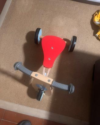 Triciclo in legno