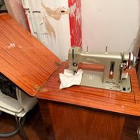 Macchina da Cucire elettrica Necchi