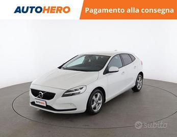 VOLVO V40 XK91900
