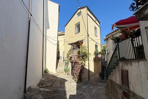 PALAZZINA A CORIGLIANO-ROSSANO
