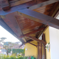 Tettoia in legno