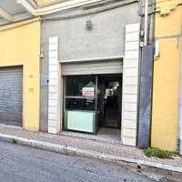 NEGOZIO A ROSETO DEGLI ABRUZZI