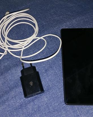 tablet Lenovo 3240475008
